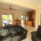Villa Victoria 400 meters to the beach