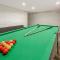 Central House with Pool Table, Free Parking, Super-Fast Wifi and Smart TV with Virgin TV and Netflix by Yoko Property - 北安普敦