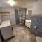 Large, quiet and centrally located apartment