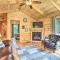 Clover Cabin with Hot Tub and Deck in Hocking Hills! - Logan