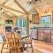 Clover Cabin with Hot Tub and Deck in Hocking Hills! - Logan