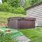 Clover Cabin with Hot Tub and Deck in Hocking Hills! - لوغان