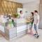Atlantic Palace Family inn