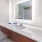 Holiday Inn Express & Suites Lafayette South by IHG