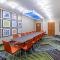 Holiday Inn Express & Suites Lafayette South by IHG