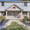 Cozy Duplex Close to Toledo Botanical Garden