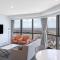 Meriton Suites Adelaide Street, Brisbane