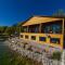 Beautiful Triplex Unit With Spectacular Lake View!