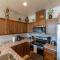 Wonderful Triplex Unit With Spectacular Lake View! - Valley