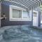 Amazing Home In Srinjine With Jacuzzi - 斯林