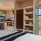 UJO Condo Boutique