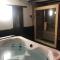 Casa Wellness Floreffe jacuzzi