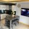 Walking Street Condo Beautiful 1 king bedroom