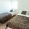 Sunny Oak Estate