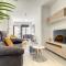 Elisa Beach Apartment - 8209
