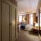 Sapphire Inn Hotel