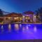 Luxury villa with pool and spa - Las Vegas