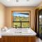 Spicewood Treehouse - Spicewood