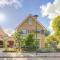 Hroons horn harbour home