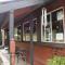 Old Towne Inne Chuckwagon Bar & Grill - Boston Bar