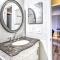 Walk to Ocean Myrtle Beach Condo with Balcony! - Myrtle Beach