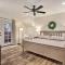 Private Hot Tub, Fire Pit and Swingset Arnold Home