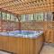 Private Hot Tub, Fire Pit and Swingset Arnold Home