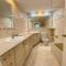 Lovely 1 bedroom apartment with sea views and pool