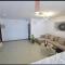 Noble Rose Apartment