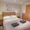 Whistle Stop Apartment