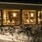 Waldrast - Forestside Living