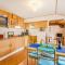 Stunning Apartment In La Coquille