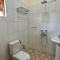 Makanga Hill Suites