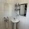 Makanga Hill Suites