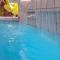 Amanda's Place Green Studio - pool and tropical garden - Caye Caulker