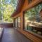 Luxury Rock Creek Cabin w Deck by Lake Hamilton