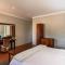 Mooiplaas Guesthouse - Oudtshoorn