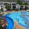 Apartamento vista piscina principal