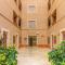 SEA VIEW, walking distance! Refurbished 2 bed, modern. 20 min. from Alicante Airport