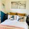 St Ives Balcony Flat TreCar