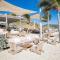 Top floor unit 520 ft2 - 48 m2 with stunning dominant view on ocean, St Barth, Orient Bay - Saint Martin