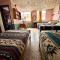 Hostal Carlos Luis - Quito