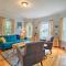 Updated Vintage Apartment Less Than half Mi to Main St