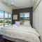 Beachside Magnetic Harbour Apartments