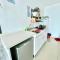 E 1-5Pax Cozy home 4 Bed Wifi TV Trefoil @Setia City Setia Alam SCCC