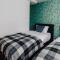 EXPOSED BRICKWORK TOWNHOUSE w FREE SECURE PARKING