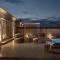 Akron Luxury Suites