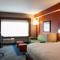 Holiday Inn Express & Suites Downtown Louisville by IHG - Луїсвілл