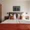 Tanners Chalet Apartments
