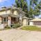 Pet-friendly 4 BD Historic Charmer at Marion Uptown